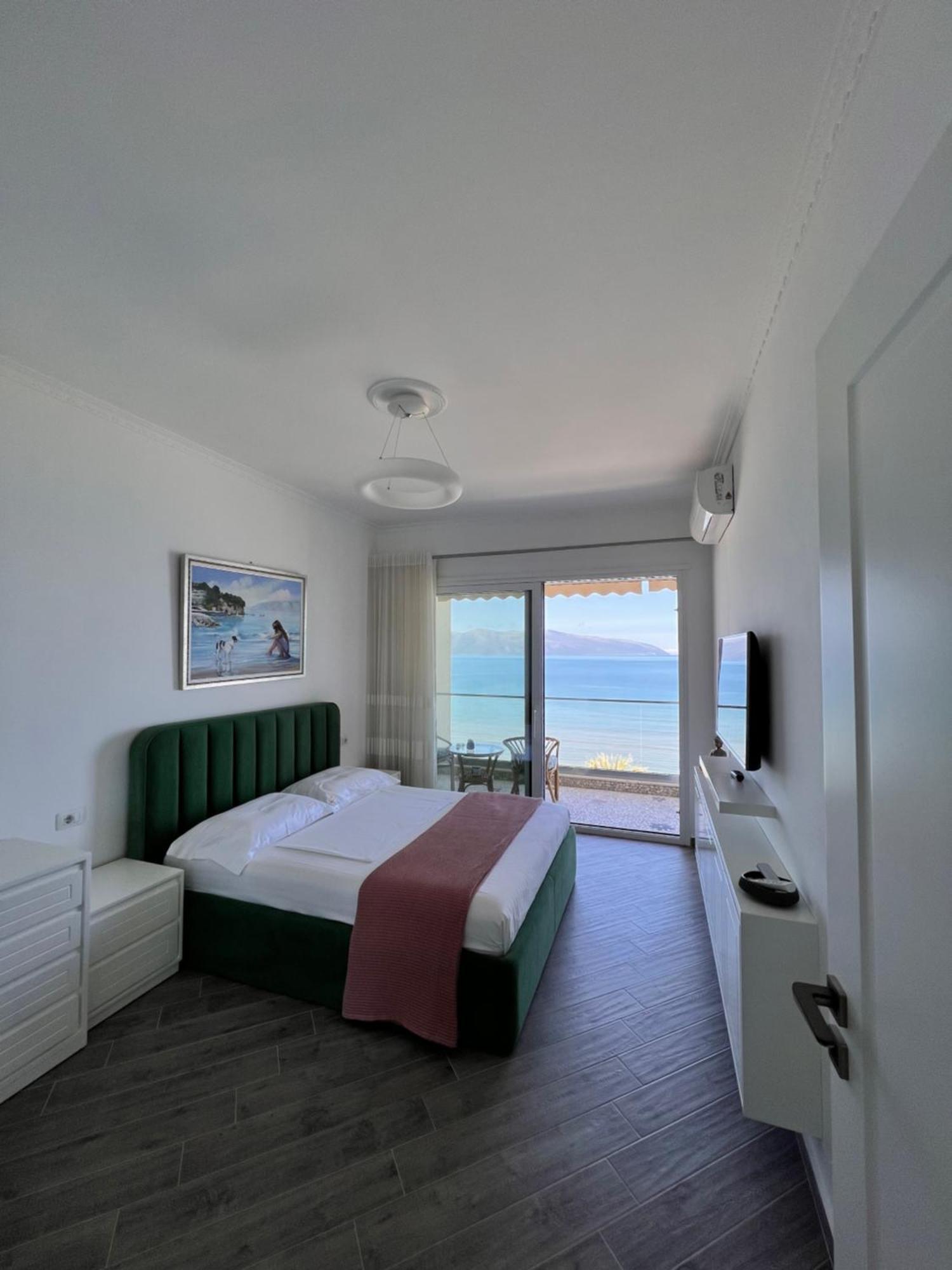 Maxi Room Vlorë 객실 사진